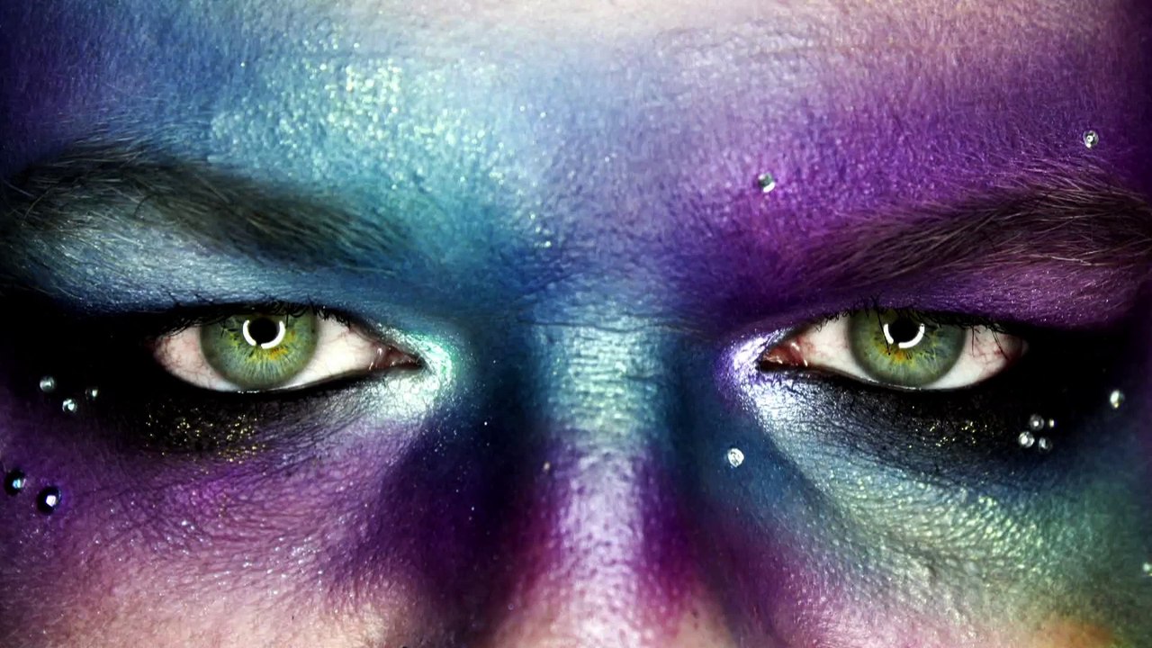 Galaxy Divided: Makeup Tutorial
