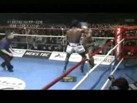Buakaw vs Kohiruimaki Takayuki - K1 world max 2004