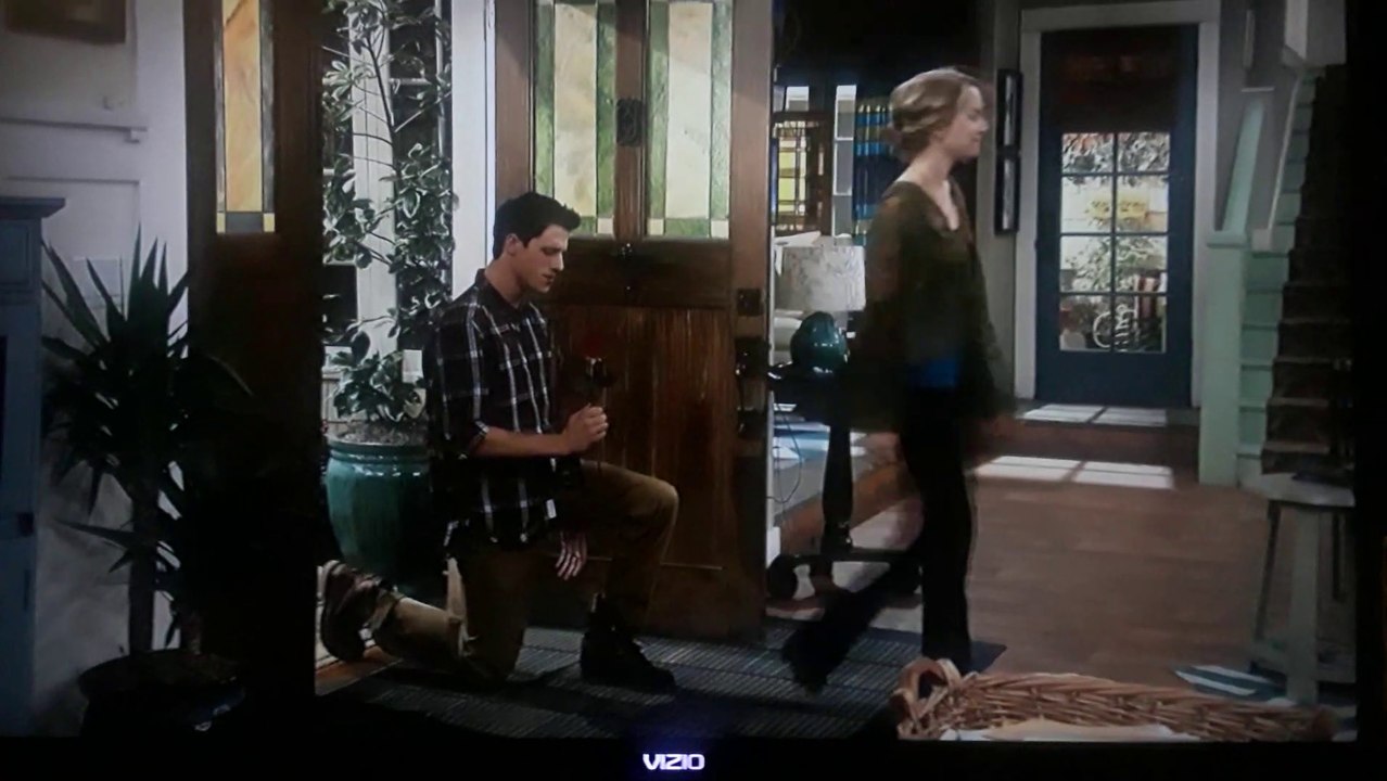 Buena Suerte Charlie Intro 2