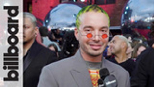 J Balvin Discusses His Performance With Bad Bunny & His Favorite Missy Elliott Video | VMAs 2019