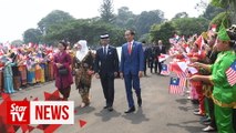 Malaysian King accorded state welcome in Indonesia