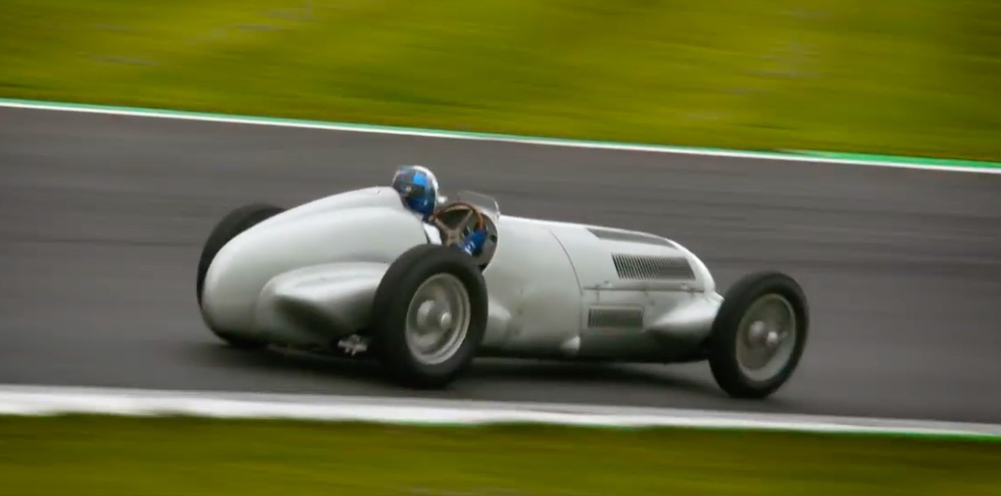 VÍDEO: Valtteri Bottas al volante del histórico Mercedes W125 de 1937