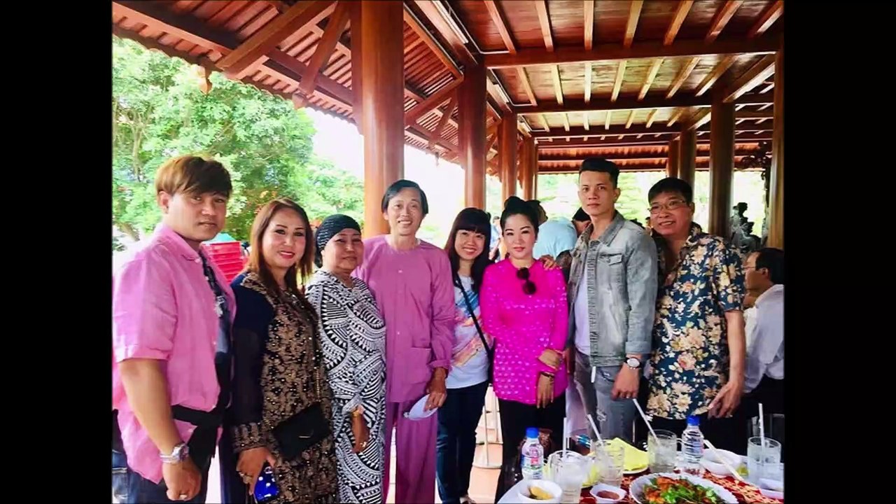 Hoài Linh U50 cuộc sống của anh ấy như thế nào