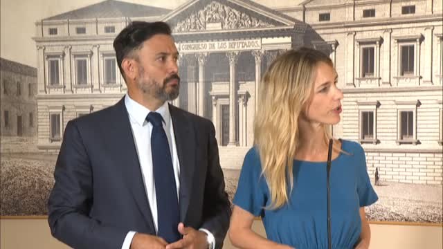Álvarez de Toledo acusa al PSOE de entregar la alcaldía de Huarte a Bildu