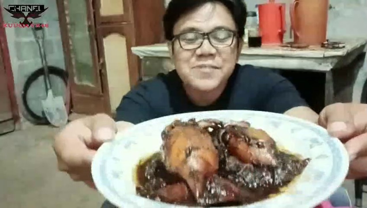 cooking black squid