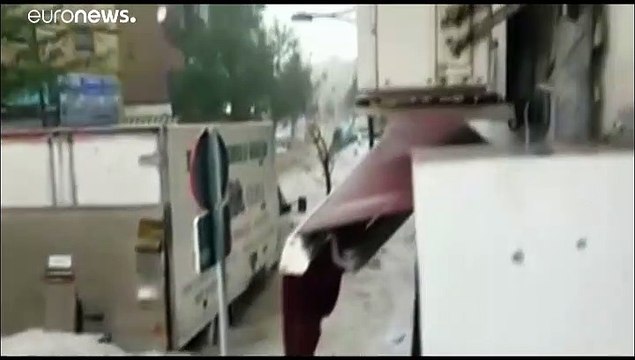 Tempesta nella regione di Madrid. Violente grandinate e allagamenti