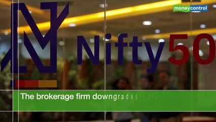 Nearly 30 stocks saw FY20 EPS downgrades in last 4 qtrs; time to exit?