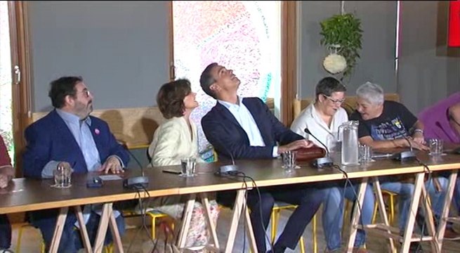 Sánchez y Calvo se reúnen con colectivos LGTBI+