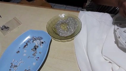 tutorial pasang payet & mote di gaun pesta .