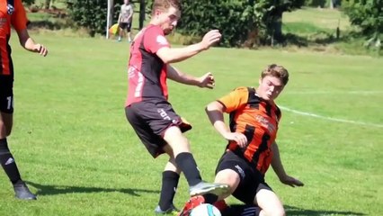 CDF : DANS LE VESTIAIRE DES ROUGES ET NOIRS