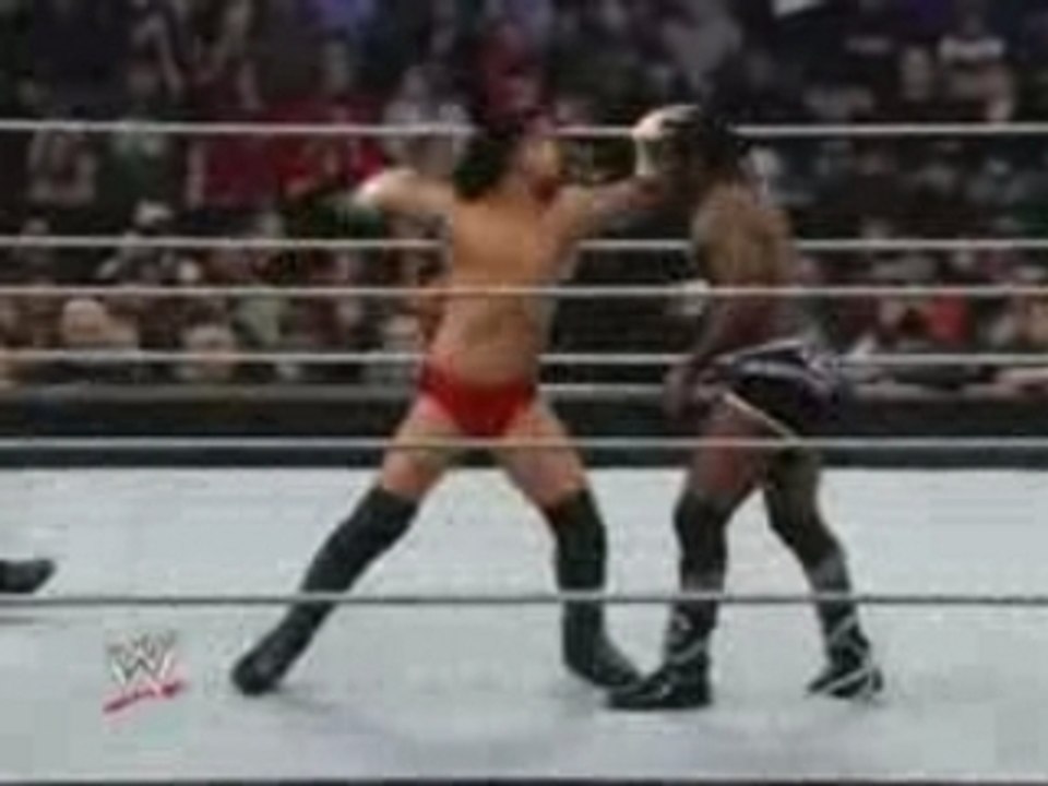 CM Punk vs Elijah Burke