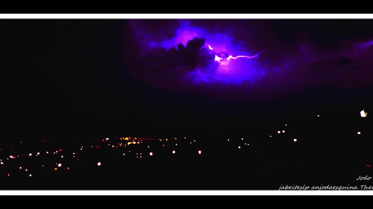 .Relâmpagos by night na Cidade da Covilhã a 25-8-2019