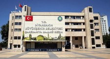 MHP, Diyarbakır Büyükşehir Belediyesi'ni 19 yıl sonra yeniden ziyaret etti