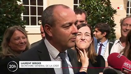 Retraites : Emmanuel Macron remet en cause l'âge pivot et veut négocier