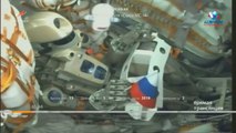 휴머노이드 로봇 태운 러 우주선, 재시도 끝에 ISS 도킹 성공 / YTN