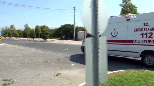 Antalya'da bir iş yerinde tüp patladı, ortalık savaş alanına döndü