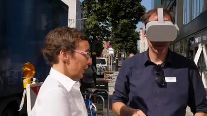 Télécharger la video: Virtuelle Zeitreise durch das geteilte Berlin