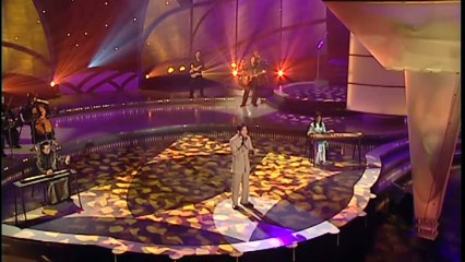 Video - CÔ HÀNG XÓM (Quang Lê)