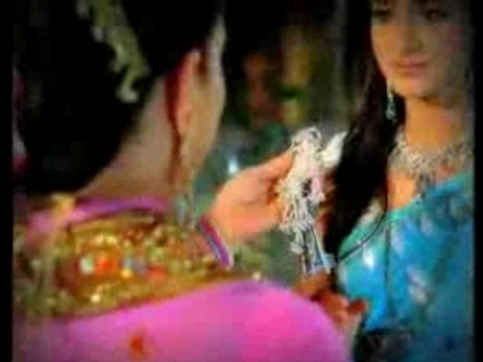 Babul Ka Aangann Chootey Na (New Promo)