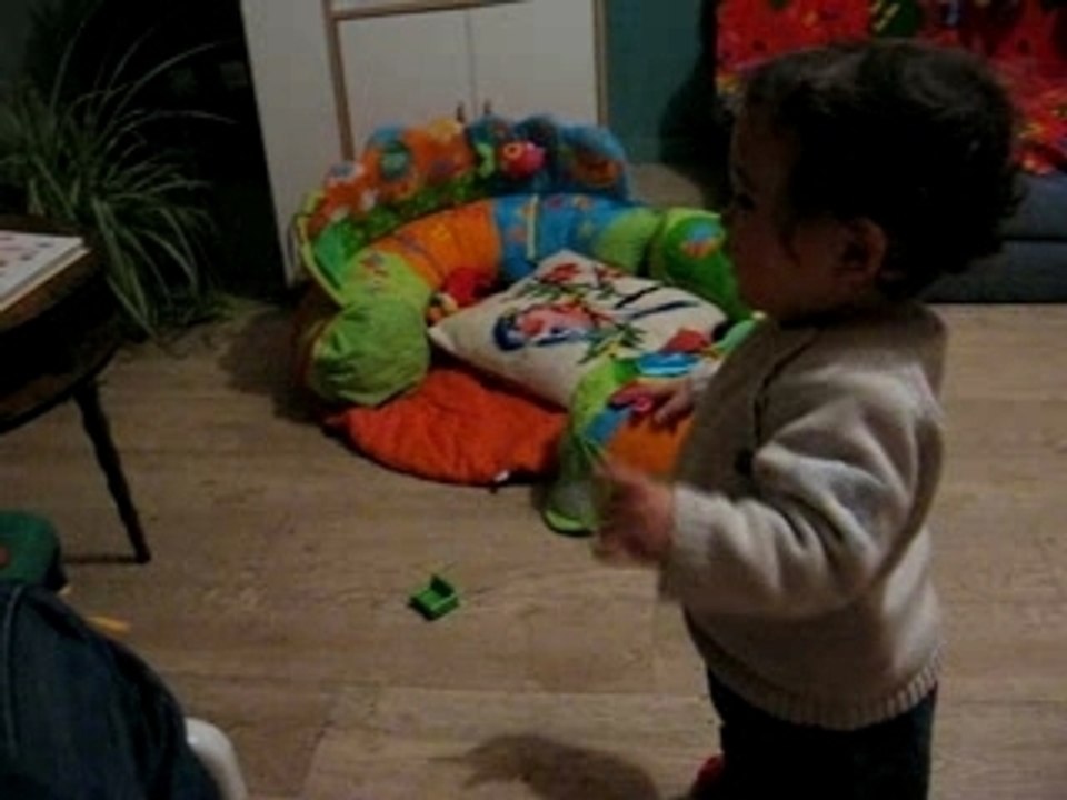 Lucas 14é mois 4 013