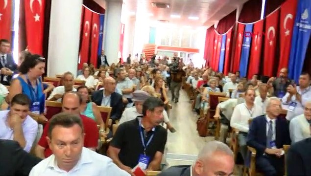 Adalar ulaşım çalıştayında fayton gerginliği