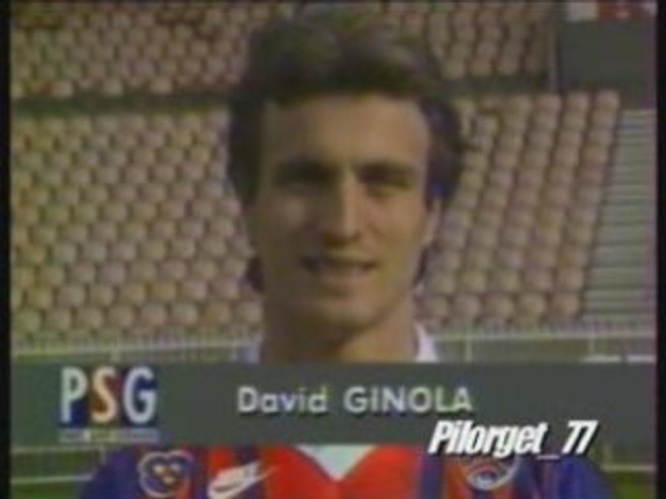 PSG - EFFECTIF 93-94 CHAMPION DE FRANCE