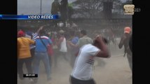 Brutal agresión a miembros de la Policía Nacional por clausurar un bingo en Portoviejo