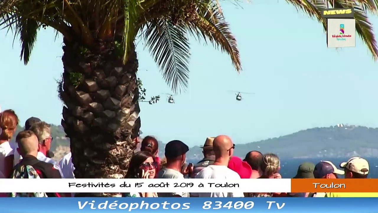 Festivites du 15 aout 2019 a Toulon) la Patrouille de France) et feu d'artifice
