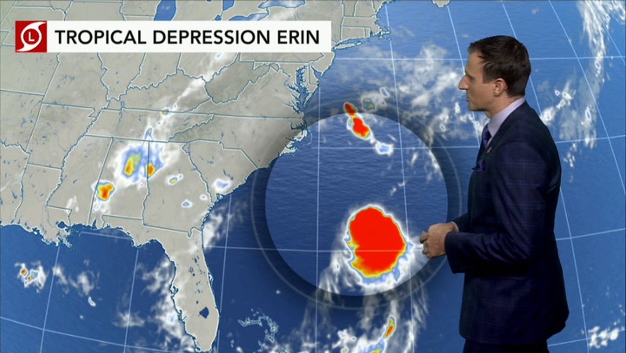 Erin eyes Atlantic Canada as it remains away from the US East coast