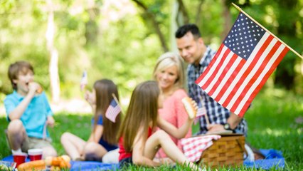 The 10 Best Places to Celebrate Labor Day Weekend in the U.S., According to Yelp