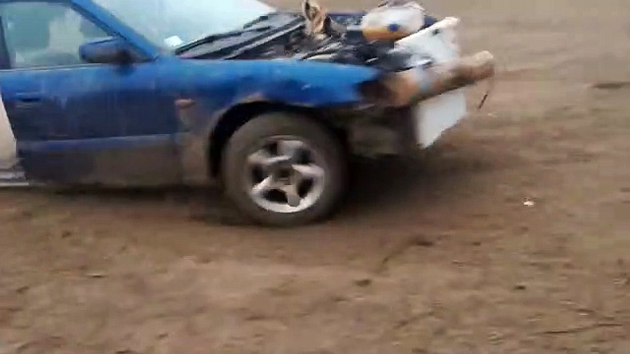 Half car doing doughnuts!