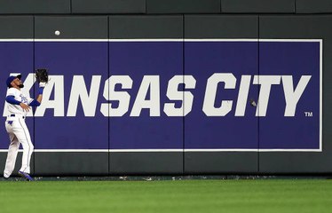 Kansas City Royals Owner Negotiating to Sell Team for $1 Billion