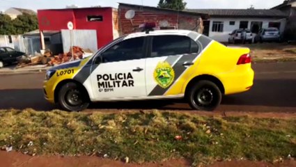 Dupla é detida com carregador, munições de pistola e planta de maconha no Santa Cruz