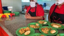 Niños venezolanos reciben alimentación en Colombia