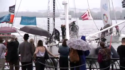 Greta Thunberg pide parar "guerra contra la naturaleza" al llegar a Nueva York