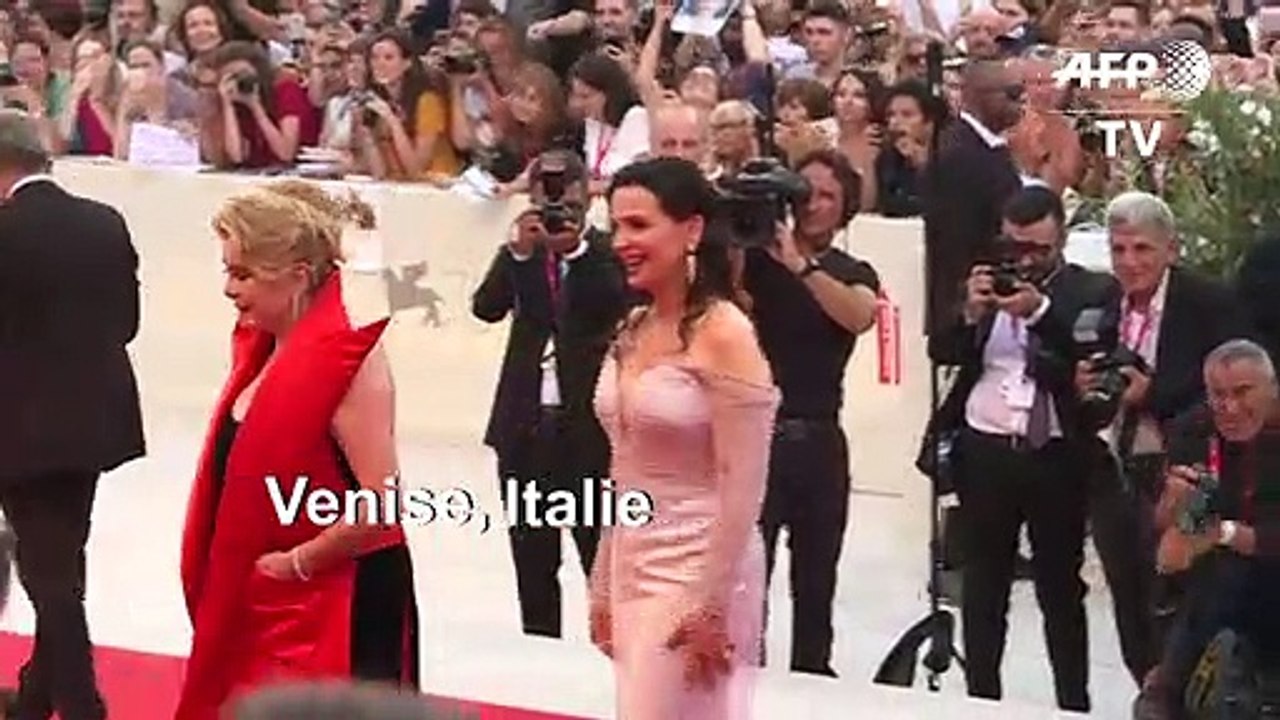 Les stars foulent le tapis rouge de la 76e Mostra de Venise