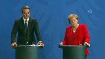 Merkel-Miçotakis ortak basın toplantısı - BERLİN