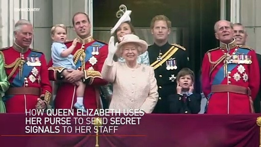 Queen uses her HANDBAG to send secret signals to her staff
