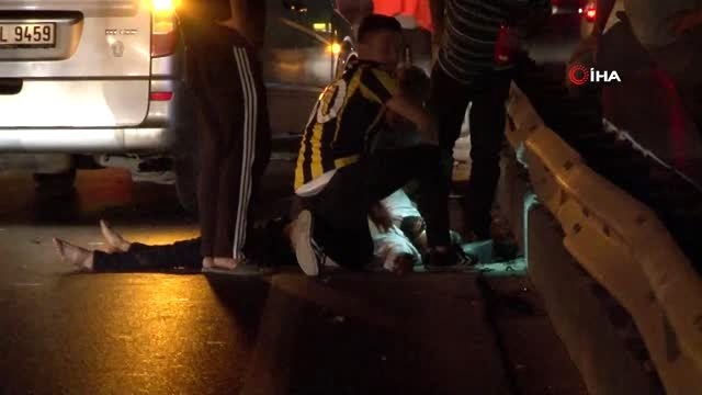 Avcılar'da zincirleme trafik kazası sonrası ortalık savaş alanına döndü: 1'i ağır 3 yaralı