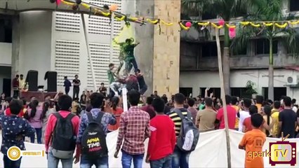 পুরো নাগপুর মেতে উঠলো দাহী হান্ডি অনুষ্ঠানে