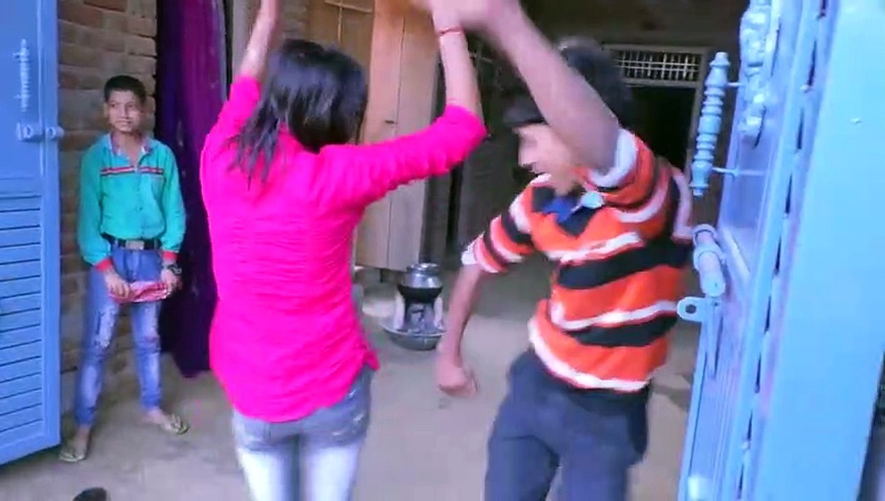 Children dancing at home - this is a lovely video.....