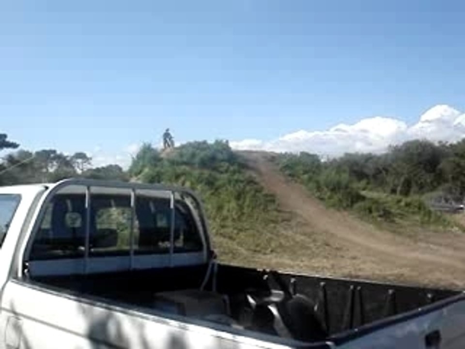 clicker no hand lander