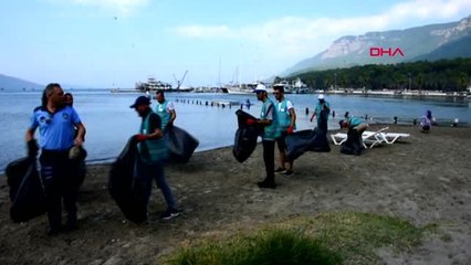 Muğla hükümlüler çevre temizliği yaptı
