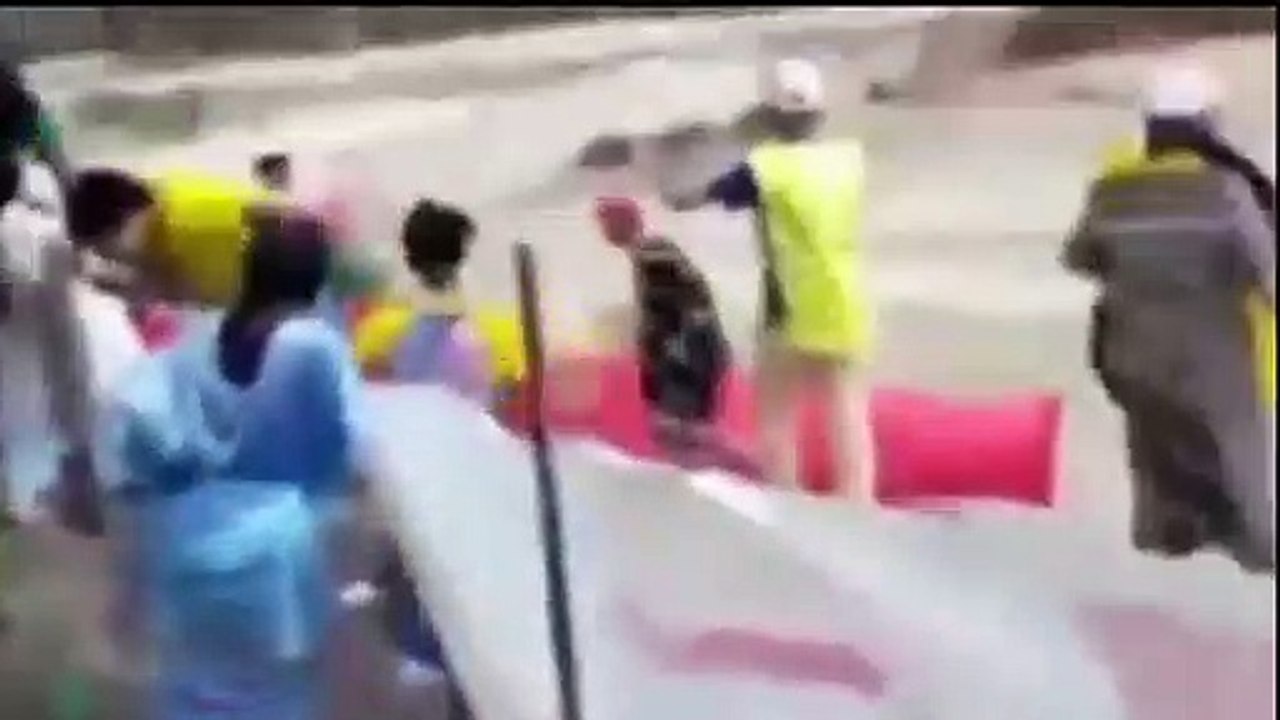 عباد الله الموت واحد والأسباب متعددة ، ولنا الحق أن نعرف من كان سبب في قتل المغاربة ولا تلقي اللوم على النهر