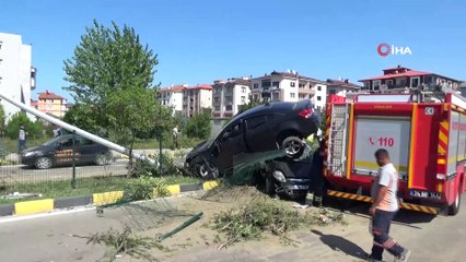 Bartın’da iki araç birbirine girdi: 10 yaralı