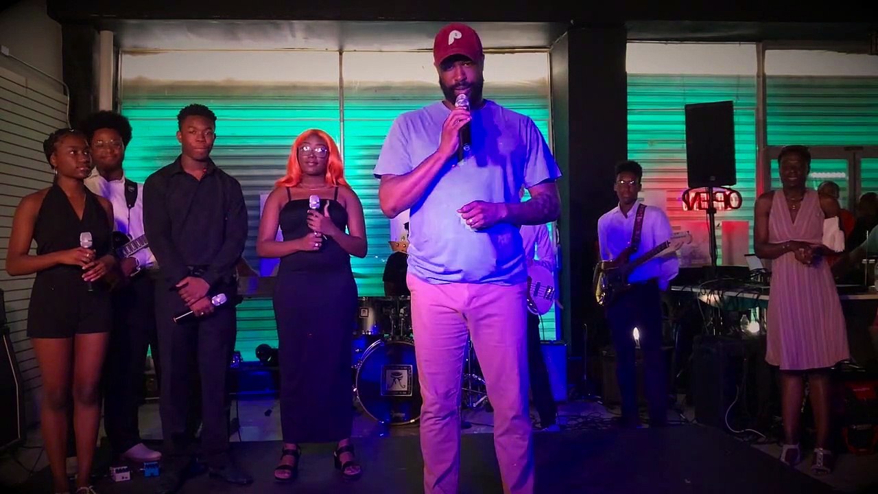 Episode 5 Spotlight Under The El (Battle Round Group 2)