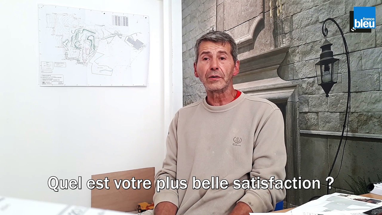 Fabrice Audebert, responsable de la taille de pierres et des commandes numériques des carrières de Bontemps à Limeyrat