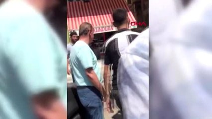 Kız çocuğunu taciz ettiği iddia edilen genci polise teslim ettiler