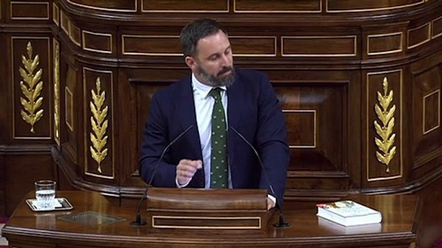 El líder de Vox, Santiago Abascal, denuncia las manadas salvajes por la inmigración ilegal