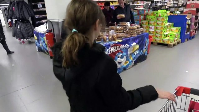 ELLES DISENT OUI À TOUT PENDANT 24H !!! - YES MAN CHALLENGE Kalys et Athena • Studio Bubble Tea